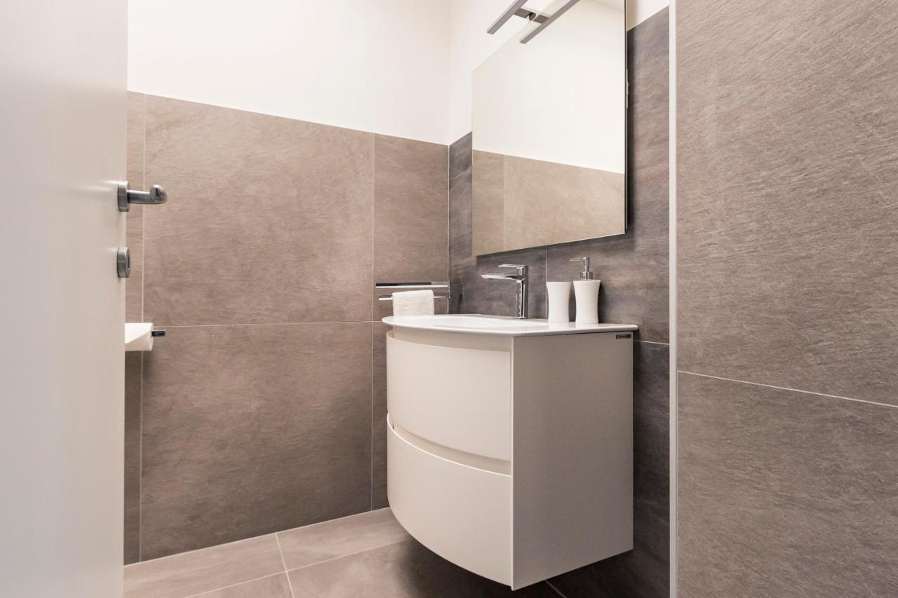פולינאנו א מארה Come A Casa - Feels Like Home Polignano 2 Bedrooms & Living & 3 Bathrooms מראה חיצוני תמונה