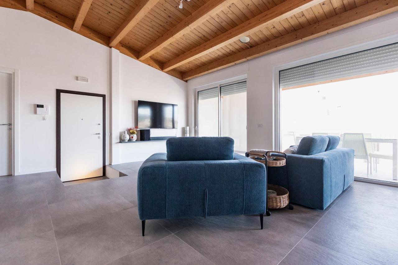 פולינאנו א מארה Come A Casa - Feels Like Home Polignano 2 Bedrooms & Living & 3 Bathrooms מראה חיצוני תמונה