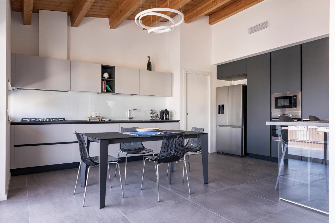 פולינאנו א מארה Come A Casa - Feels Like Home Polignano 2 Bedrooms & Living & 3 Bathrooms מראה חיצוני תמונה