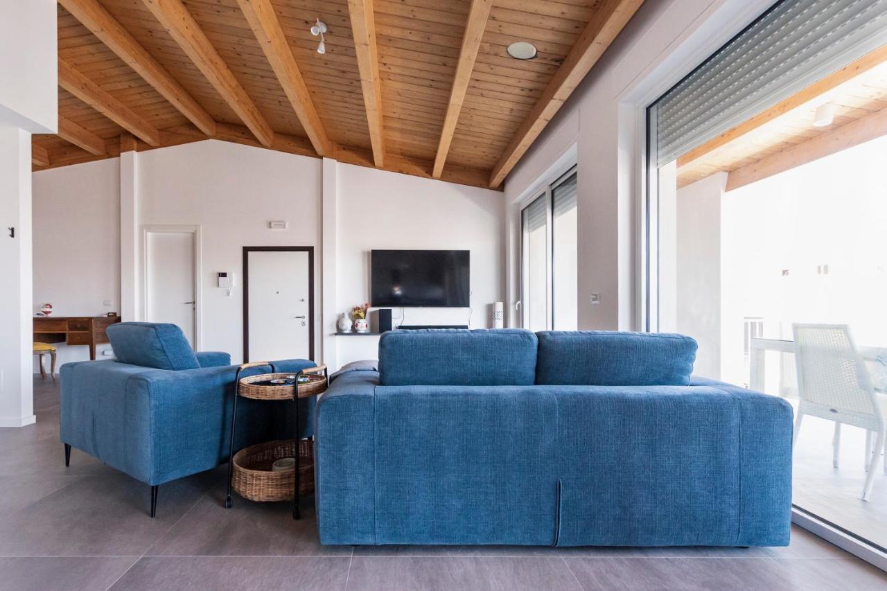 פולינאנו א מארה Come A Casa - Feels Like Home Polignano 2 Bedrooms & Living & 3 Bathrooms מראה חיצוני תמונה